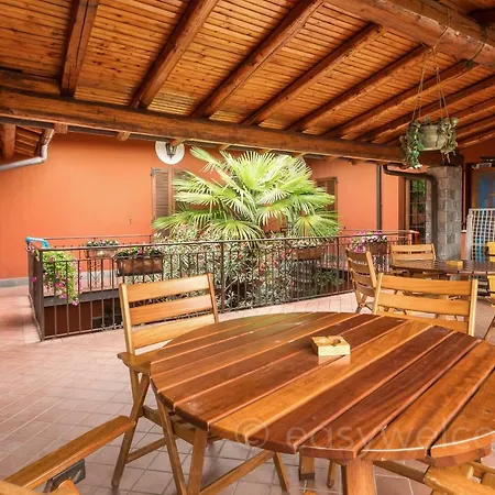 Apartmán Easy Welcome Il Patio - Terrazza Civenna